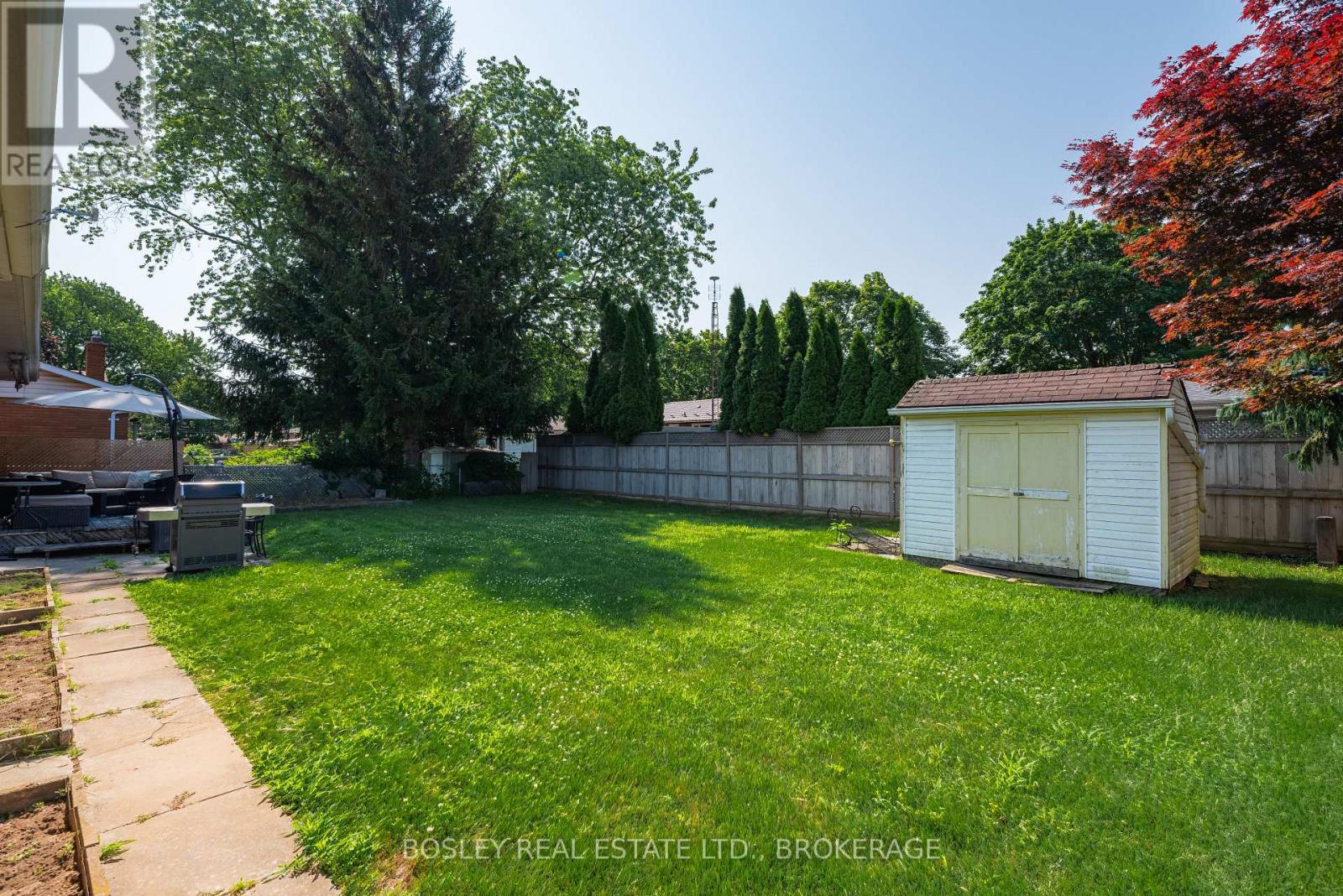 60 Royal Manor Drive, St. Catharines, Ontario  L2M 4L6 - Photo 25 - X12462741