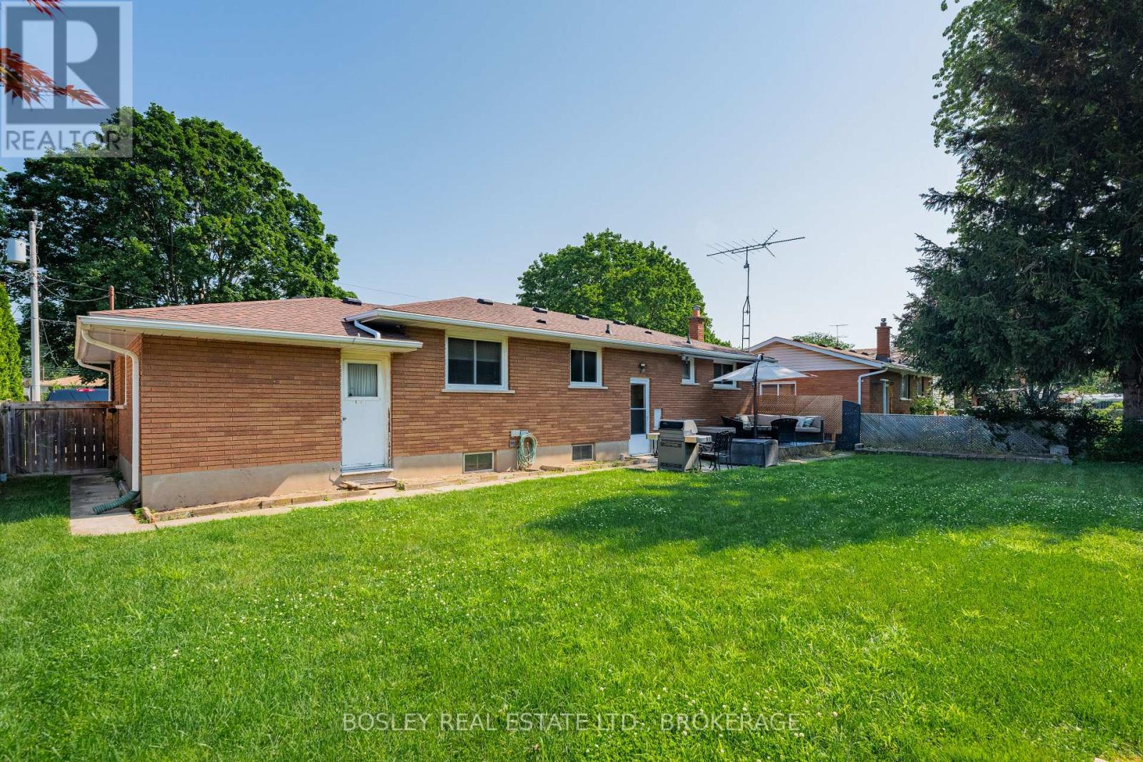 60 Royal Manor Drive, St. Catharines, Ontario  L2M 4L6 - Photo 26 - X12462741