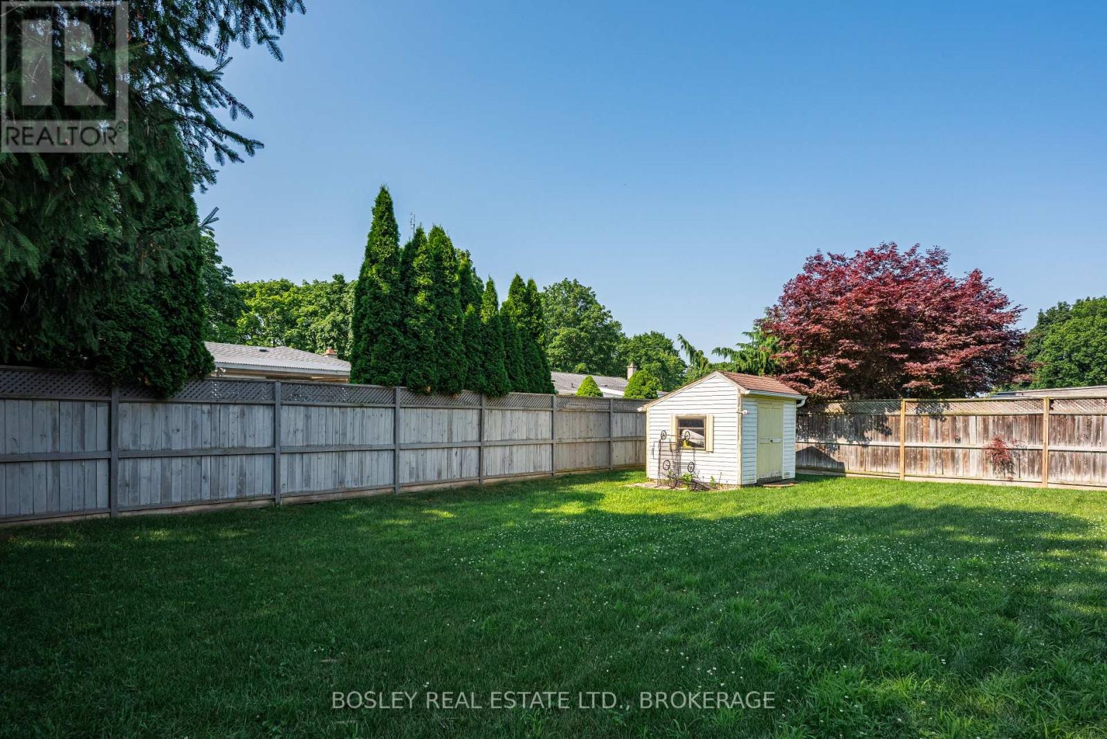 60 Royal Manor Drive, St. Catharines, Ontario  L2M 4L6 - Photo 28 - X12462741
