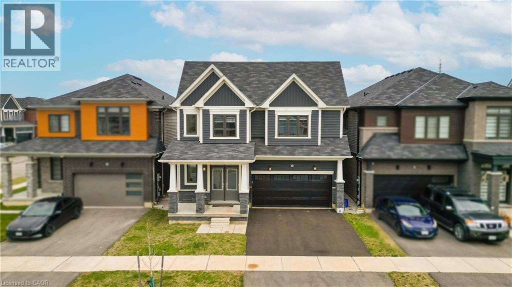 22 OAKTREE Drive, Caledonia, Ontario