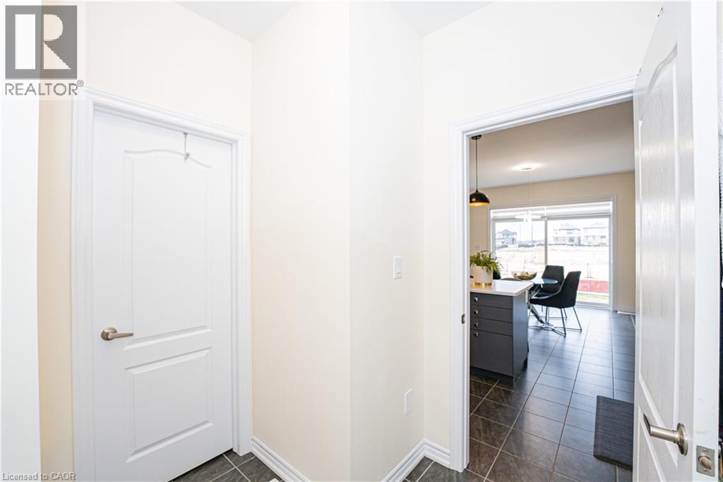 22 Oaktree Drive, Caledonia, Ontario  N3W 0E6 - Photo 19 - 40779238