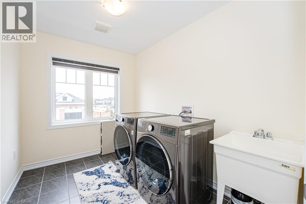 22 Oaktree Drive, Caledonia, Ontario  N3W 0E6 - Photo 39 - 40779238