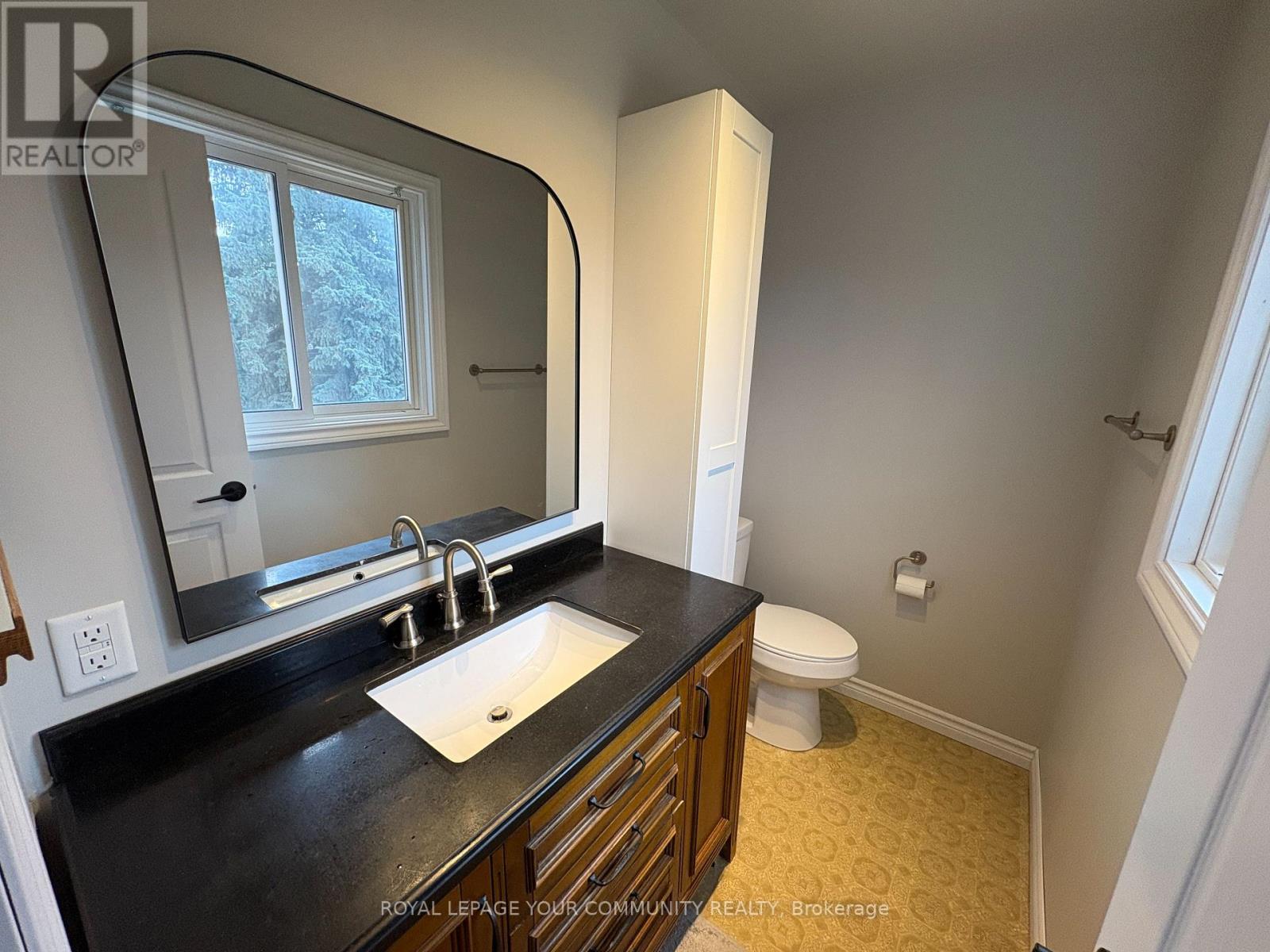 370 Erin Trail, Newmarket, Ontario  L3Y 6K1 - Photo 32 - N12462514