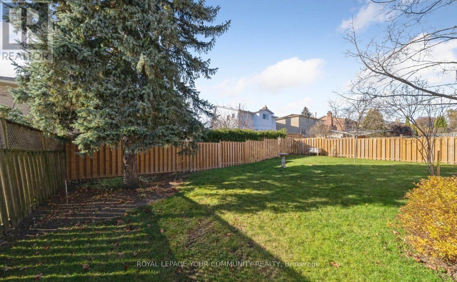 370 Erin Trail, Newmarket, Ontario  L3Y 6K1 - Photo 48 - N12462514