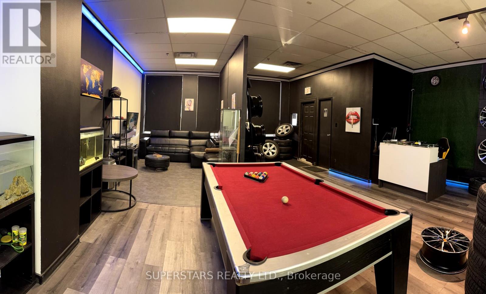 134 Doncaster Avenue, Markham, Ontario  L3T 1L3 - Photo 2 - N12462547