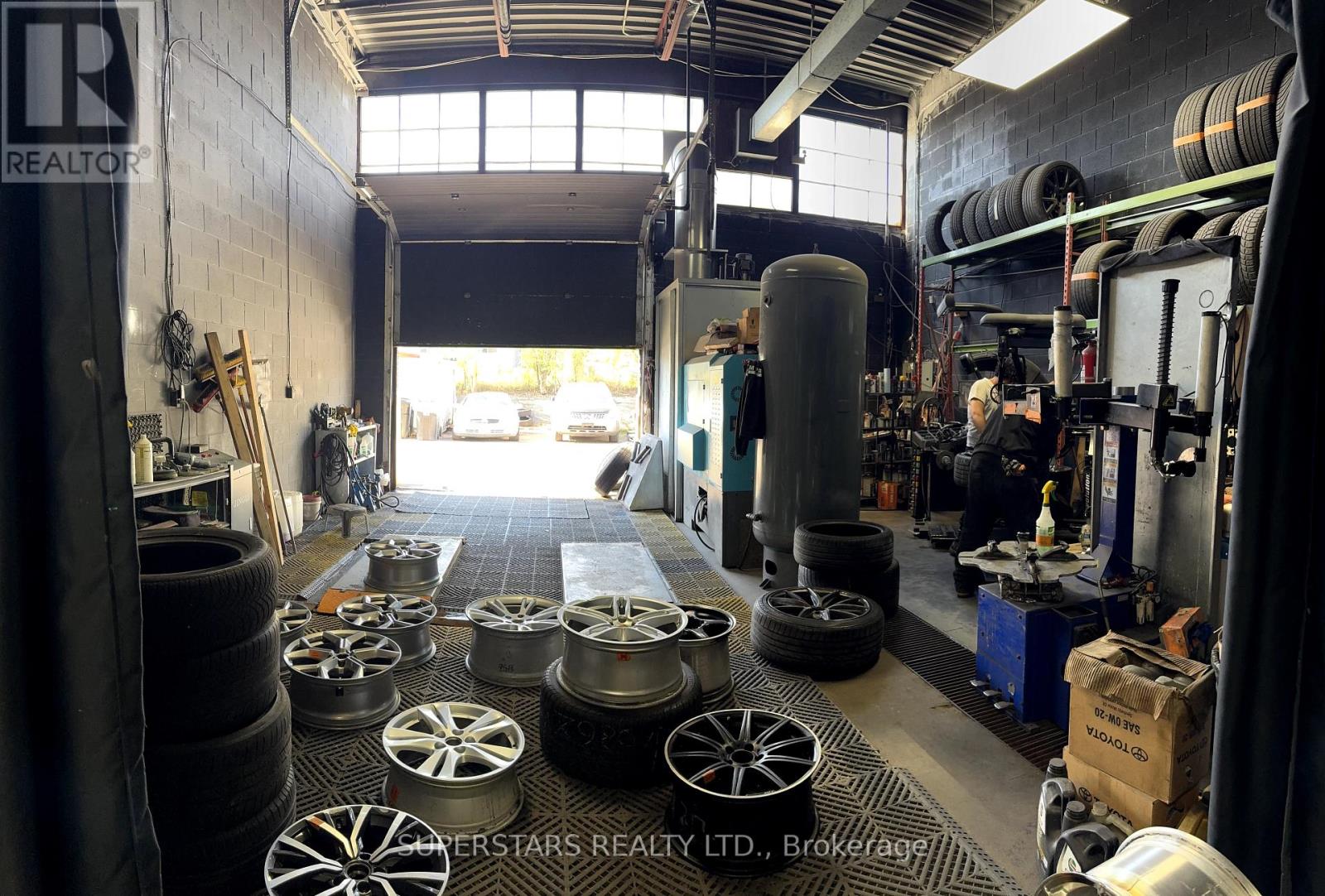 134 Doncaster Avenue, Markham, Ontario  L3T 1L3 - Photo 7 - N12462547