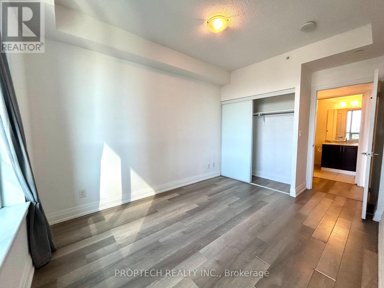 1911 - 7165 Yonge Street, Markham, Ontario  L3T 0C9 - Photo 13 - N12462549