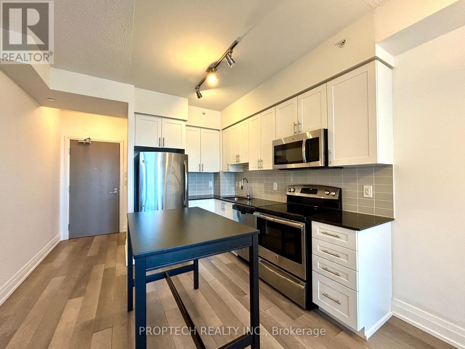 1911 - 7165 Yonge Street, Markham, Ontario  L3T 0C9 - Photo 7 - N12462549