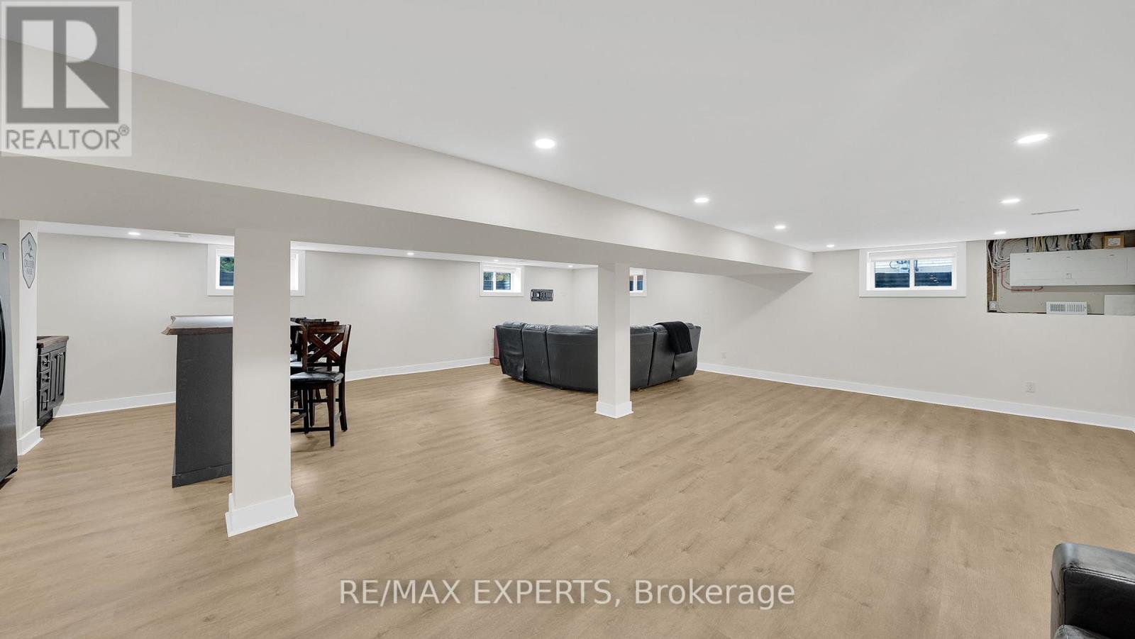 26 Wellar Avenue, King, Ontario  L0G 1N0 - Photo 29 - N12462588