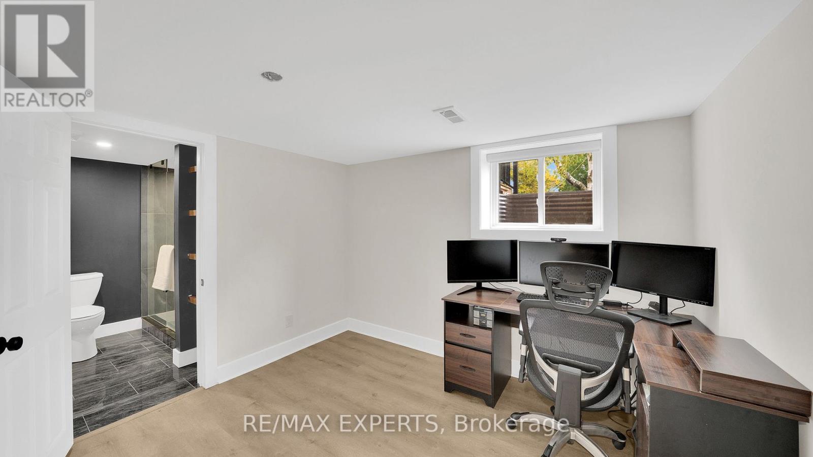 26 Wellar Avenue, King, Ontario  L0G 1N0 - Photo 35 - N12462588