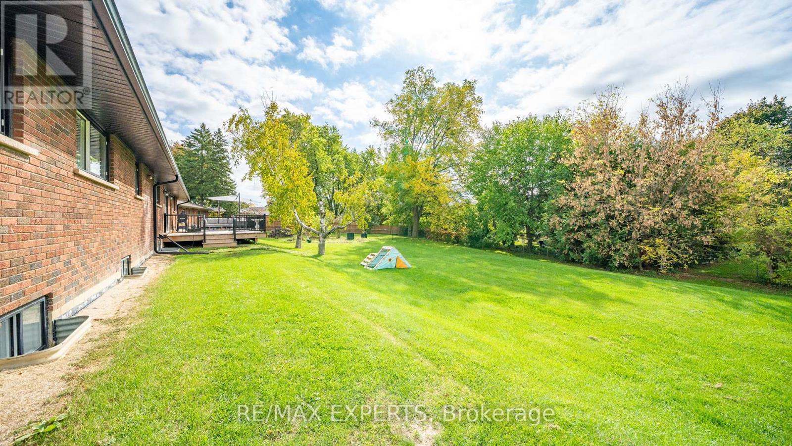 26 Wellar Avenue, King, Ontario  L0G 1N0 - Photo 39 - N12462588