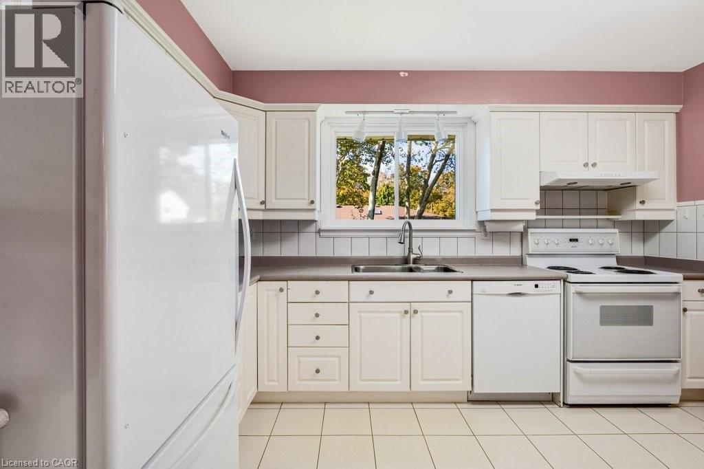 30 Leawood Drive, Grimsby, Ontario  L3M 4E2 - Photo 12 - 40769988