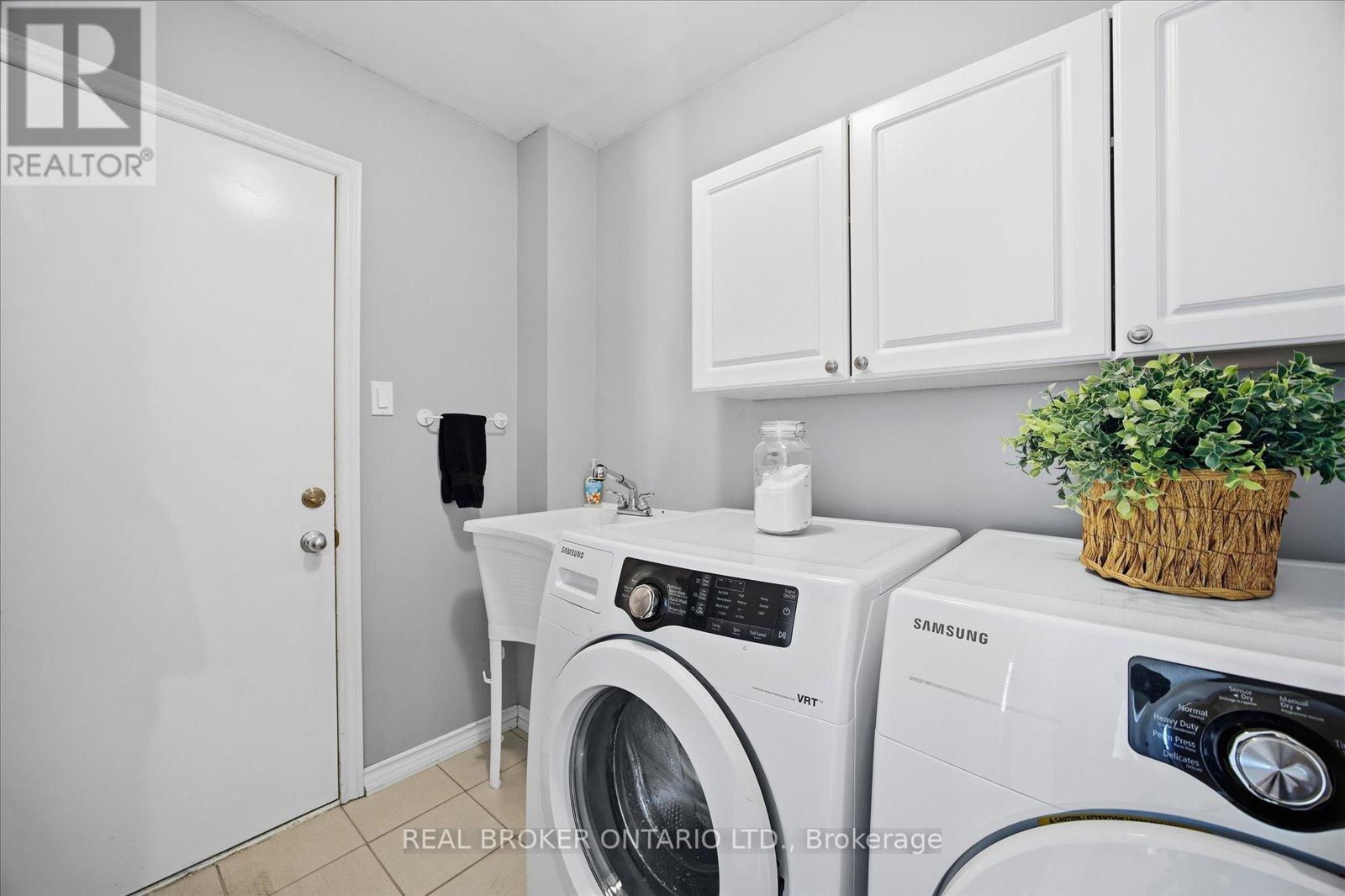 61 Aster Crescent, Whitby, Ontario  L1M 1J8 - Photo 21 - E12462642