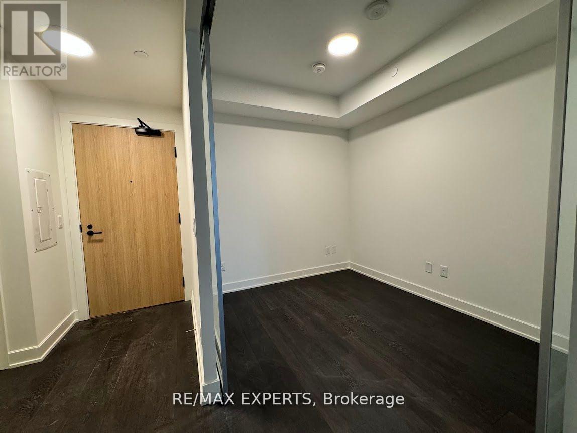 716 - 15 Mercer Street, Toronto, Ontario  M5V 1H2 - Photo 3 - C12462582