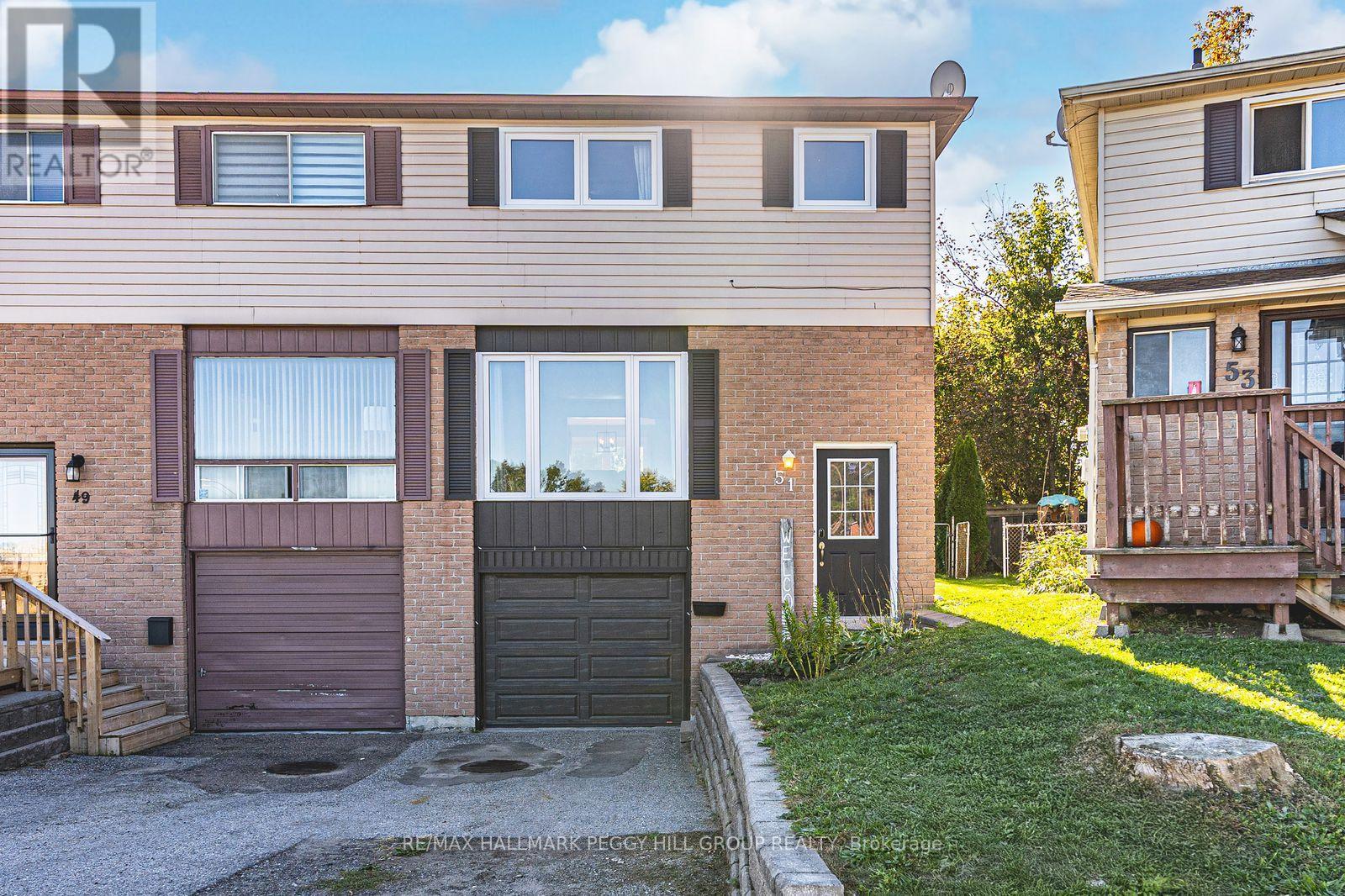 51 ROBIN COURT, Barrie, Ontario