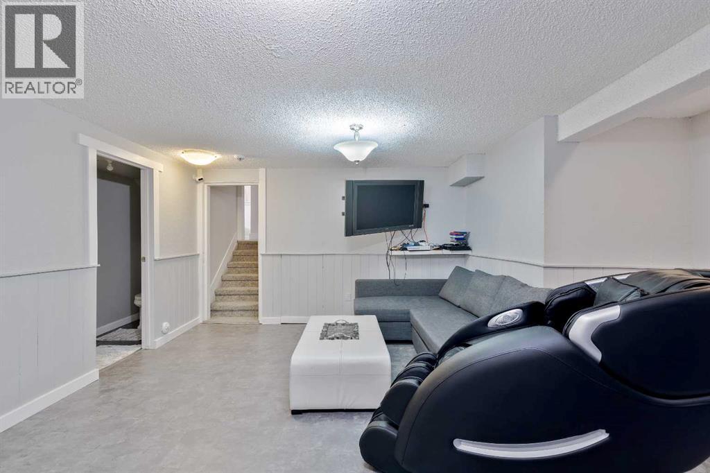 124 Whiteside Crescent Ne, Calgary, Alberta  T1Y 2A7 - Photo 35 - A2258545