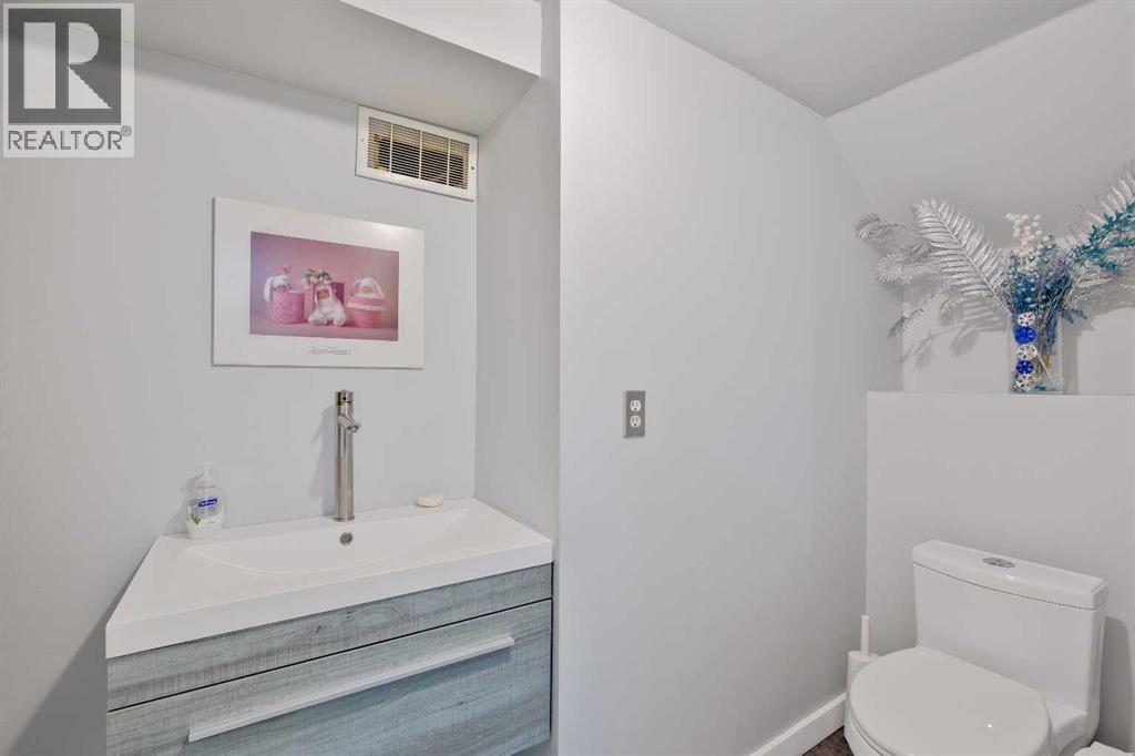 124 Whiteside Crescent Ne, Calgary, Alberta  T1Y 2A7 - Photo 39 - A2258545