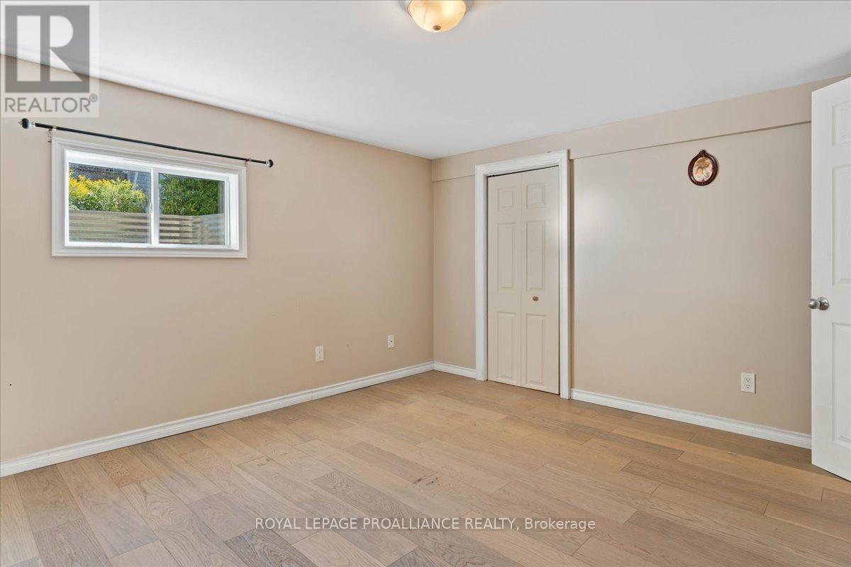 558 Aikins Road, Quinte West, Ontario  K8N 4Z2 - Photo 17 - X12462657