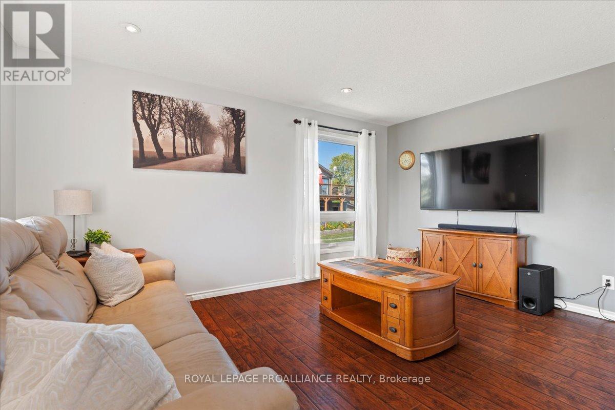 558 Aikins Road, Quinte West, Ontario  K8N 4Z2 - Photo 25 - X12462657