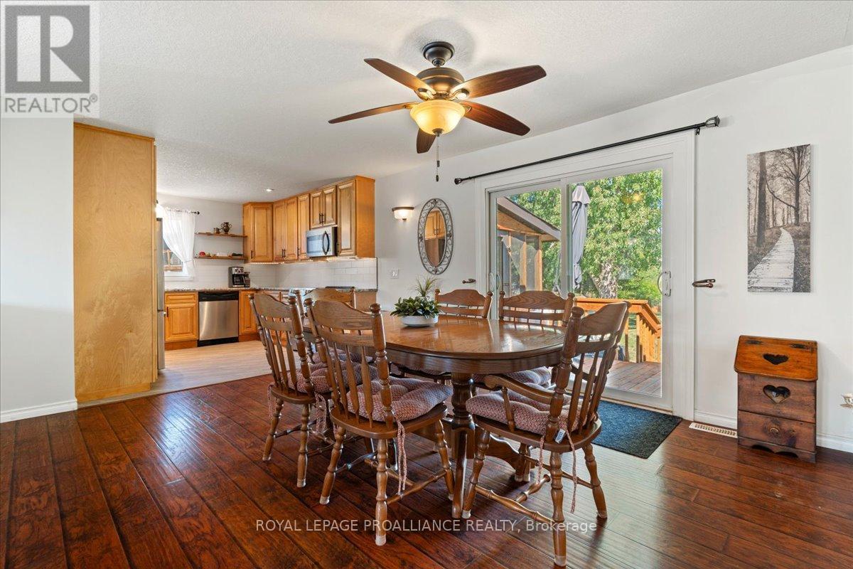 558 Aikins Road, Quinte West, Ontario  K8N 4Z2 - Photo 29 - X12462657