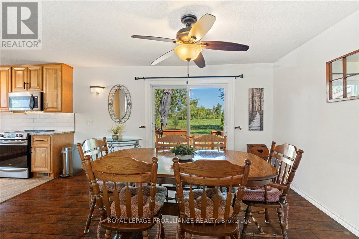 558 Aikins Road, Quinte West, Ontario  K8N 4Z2 - Photo 30 - X12462657