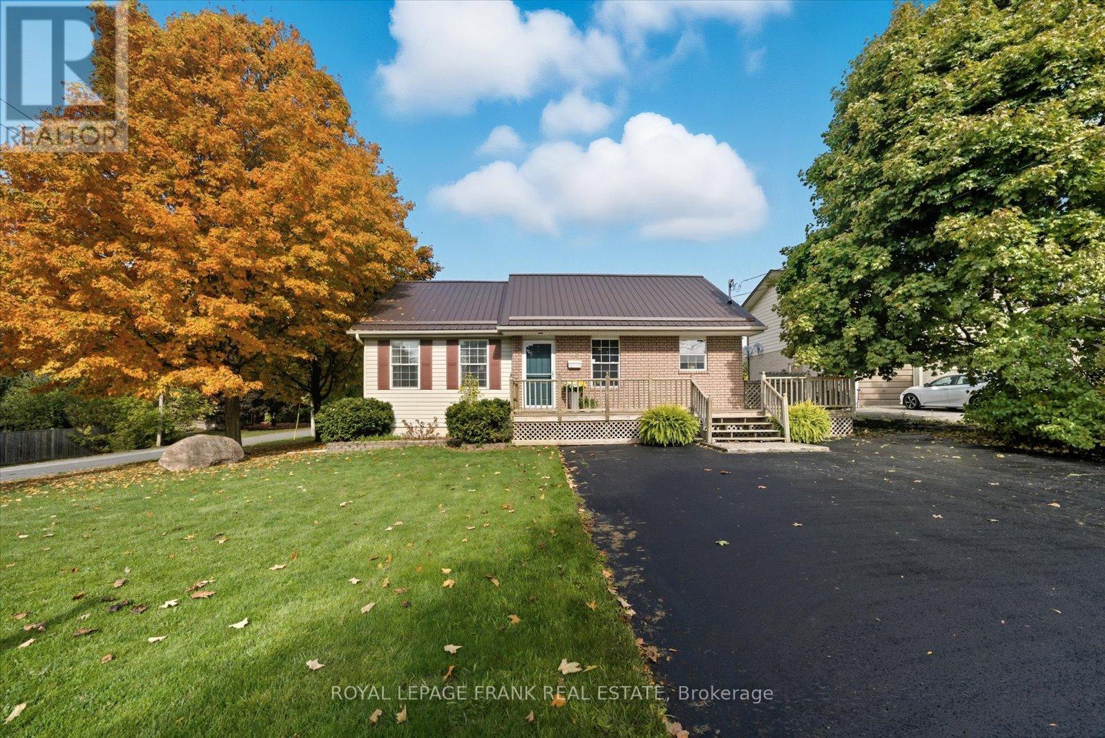 34 Riverview Road, Kawartha Lakes, Ontario  K9V 1B3 - Photo 1 - X12462703