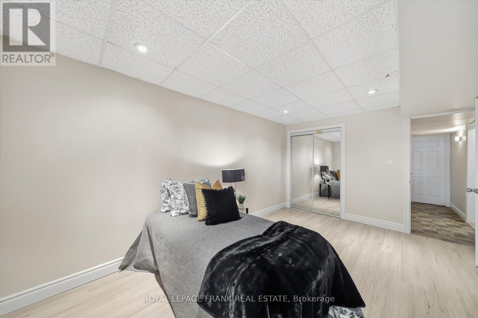 34 Riverview Road, Kawartha Lakes, Ontario  K9V 1B3 - Photo 33 - X12462703