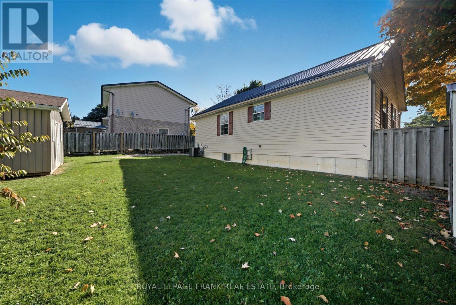 34 Riverview Road, Kawartha Lakes, Ontario  K9V 1B3 - Photo 40 - X12462703