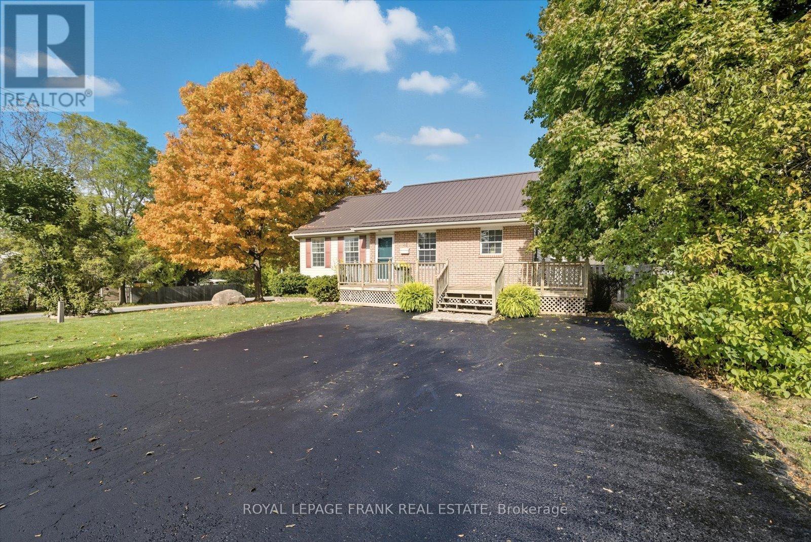 34 Riverview Road, Kawartha Lakes, Ontario  K9V 1B3 - Photo 43 - X12462703