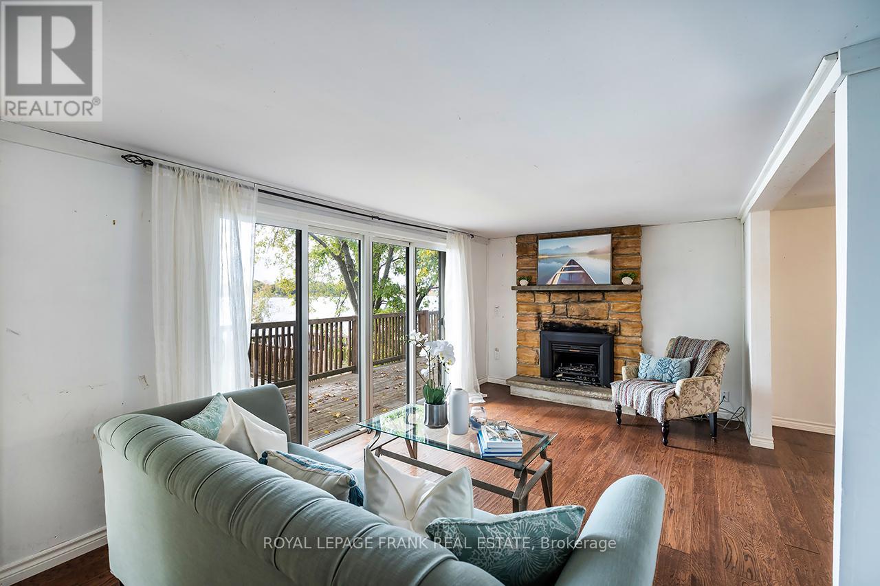 119 Oakdene Crescent, Kawartha Lakes, Ontario  K0M 2C0 - Photo 10 - X12462740