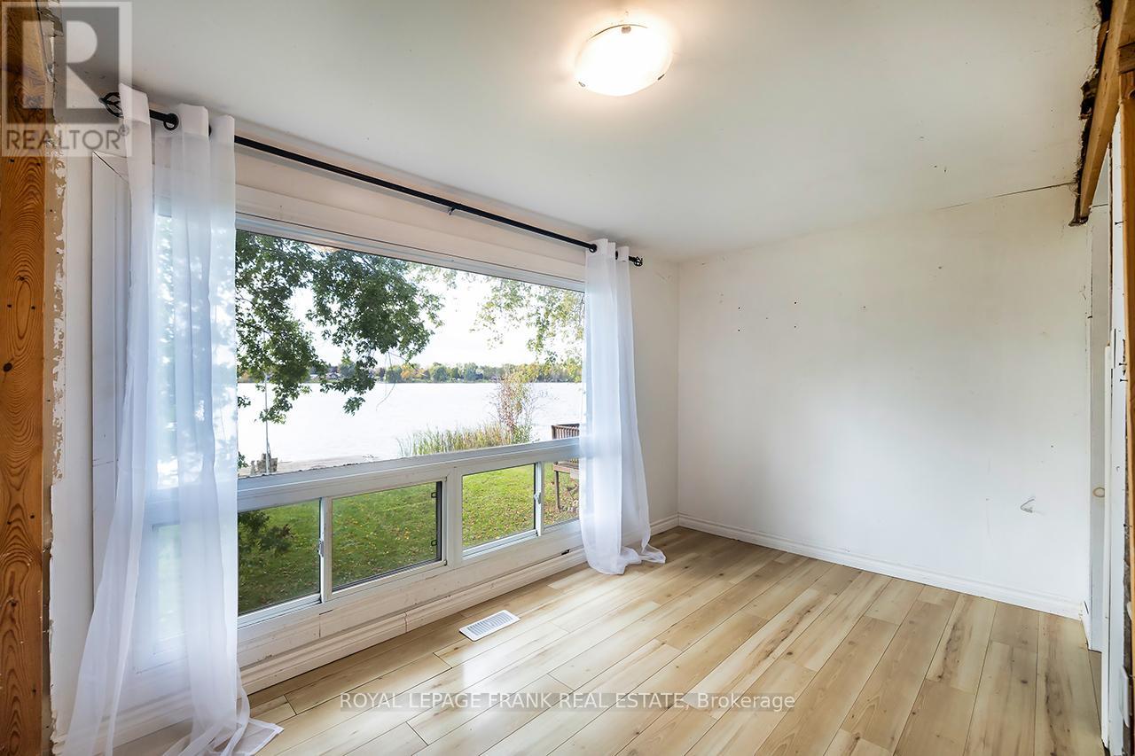 119 Oakdene Crescent, Kawartha Lakes, Ontario  K0M 2C0 - Photo 21 - X12462740