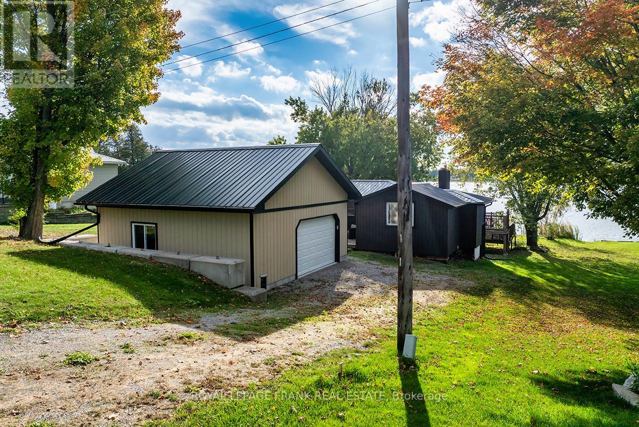 119 Oakdene Crescent, Kawartha Lakes, Ontario  K0M 2C0 - Photo 25 - X12462740