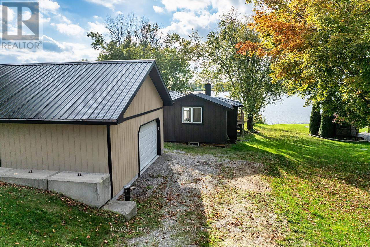 119 Oakdene Crescent, Kawartha Lakes, Ontario  K0M 2C0 - Photo 26 - X12462740