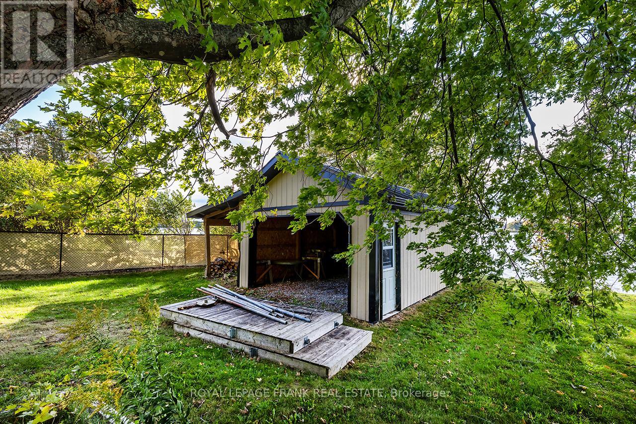 119 Oakdene Crescent, Kawartha Lakes, Ontario  K0M 2C0 - Photo 27 - X12462740