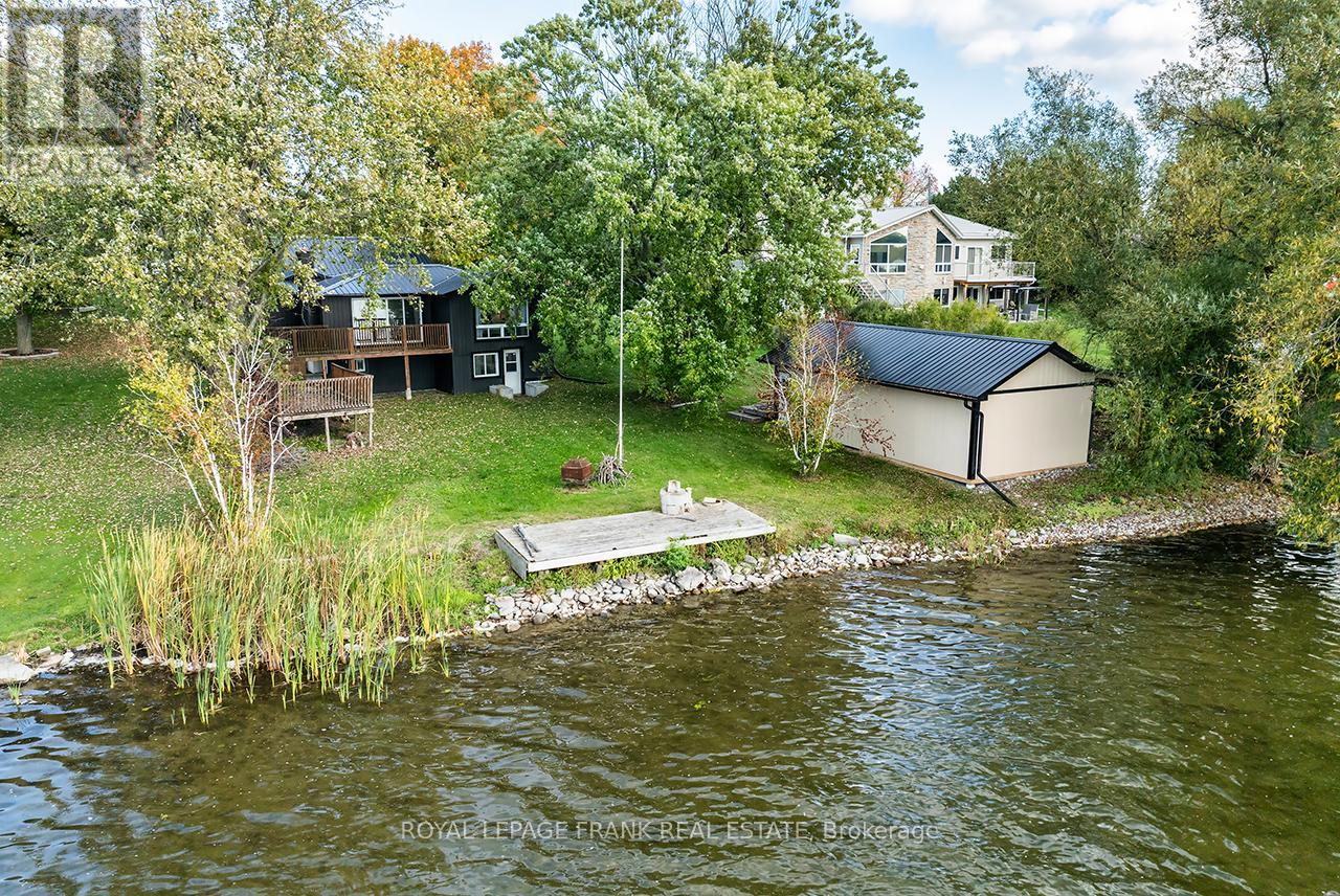 119 Oakdene Crescent, Kawartha Lakes, Ontario  K0M 2C0 - Photo 4 - X12462740