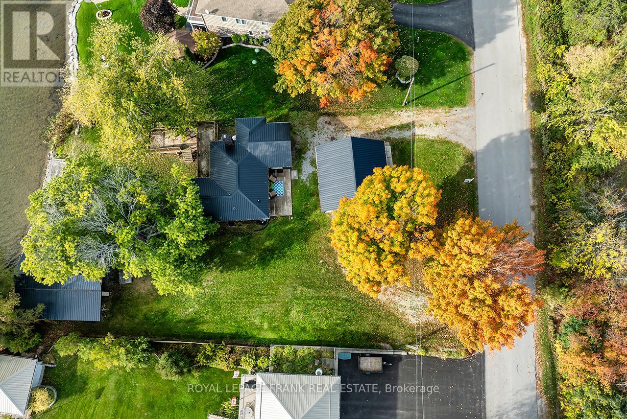 119 Oakdene Crescent, Kawartha Lakes, Ontario  K0M 2C0 - Photo 7 - X12462740