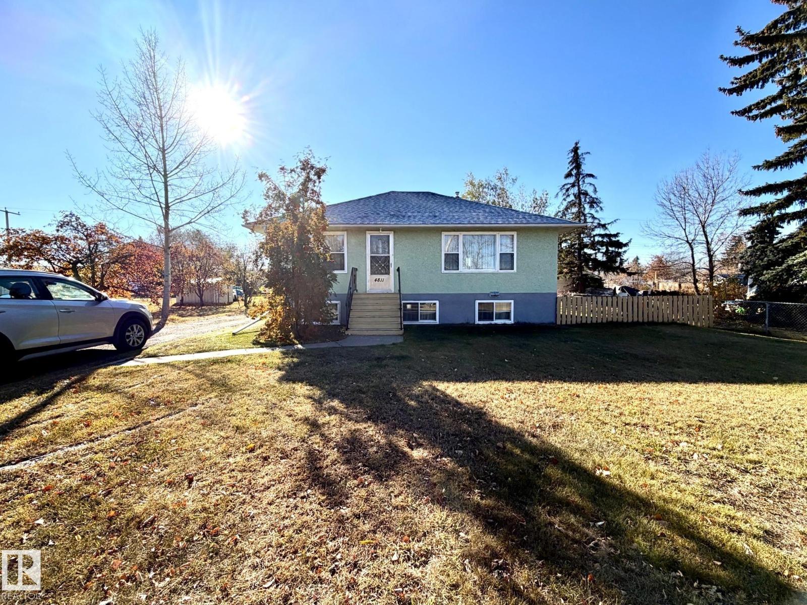 4811 51 Av, Lamont, Alberta  T0B 2R0 - Photo 3 - E4462105