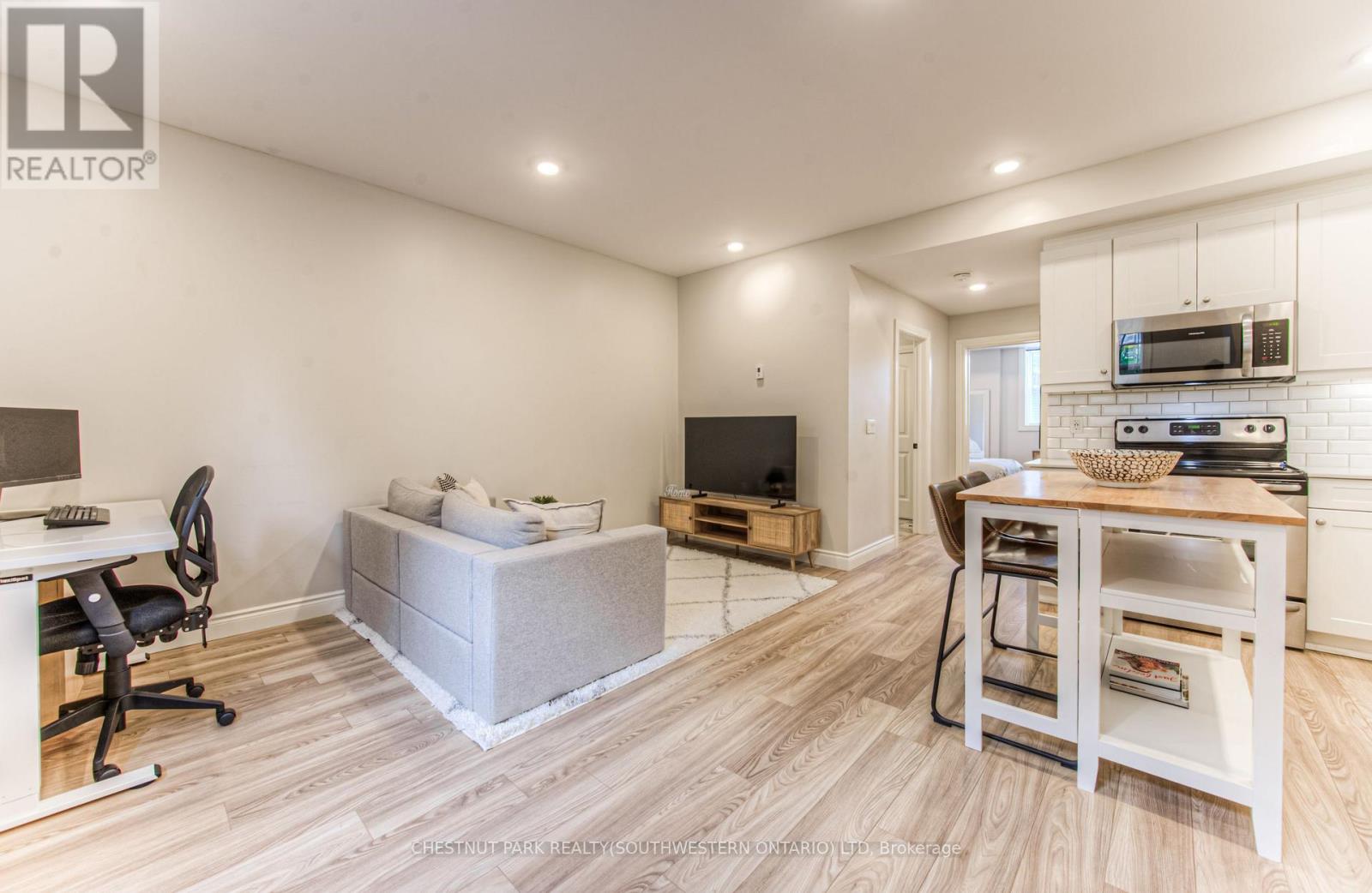 A103 - 112 Union Street E, Waterloo, Ontario  N2J 1C5 - Photo 13 - X12459296