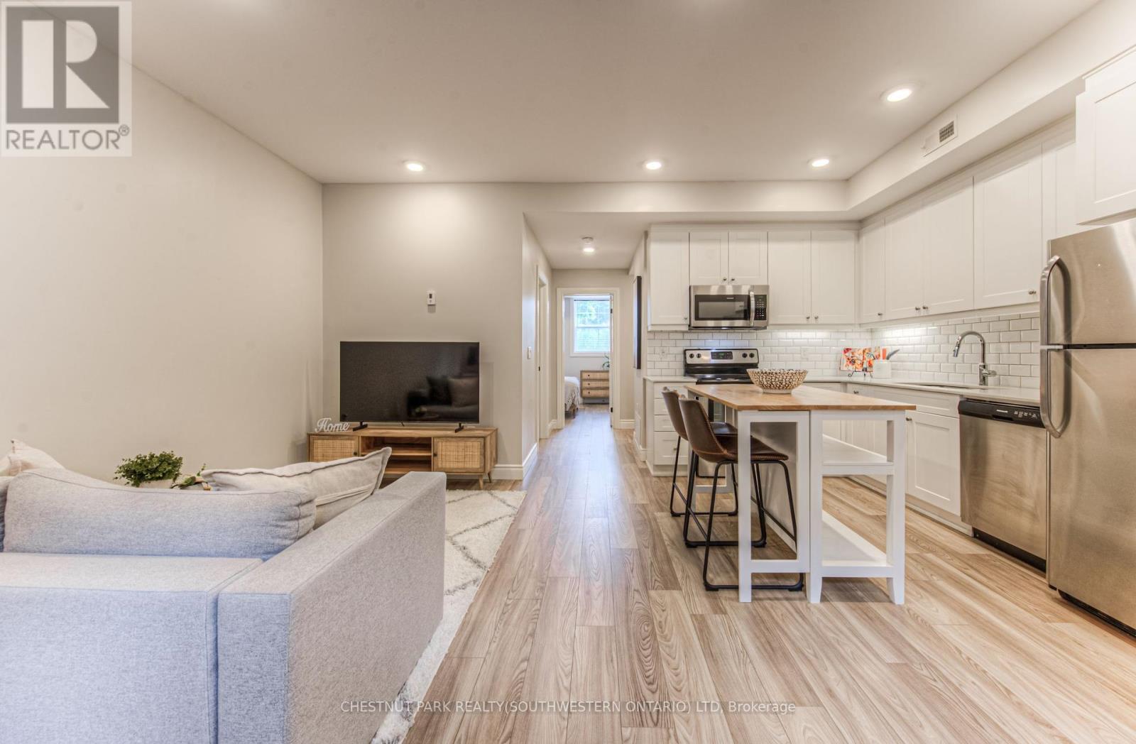 A103 - 112 Union Street E, Waterloo, Ontario  N2J 1C5 - Photo 14 - X12459296