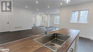 29 Rue Camille Road, Tiny, Ontario  L9M 1R3 - Photo 8 - S12462687
