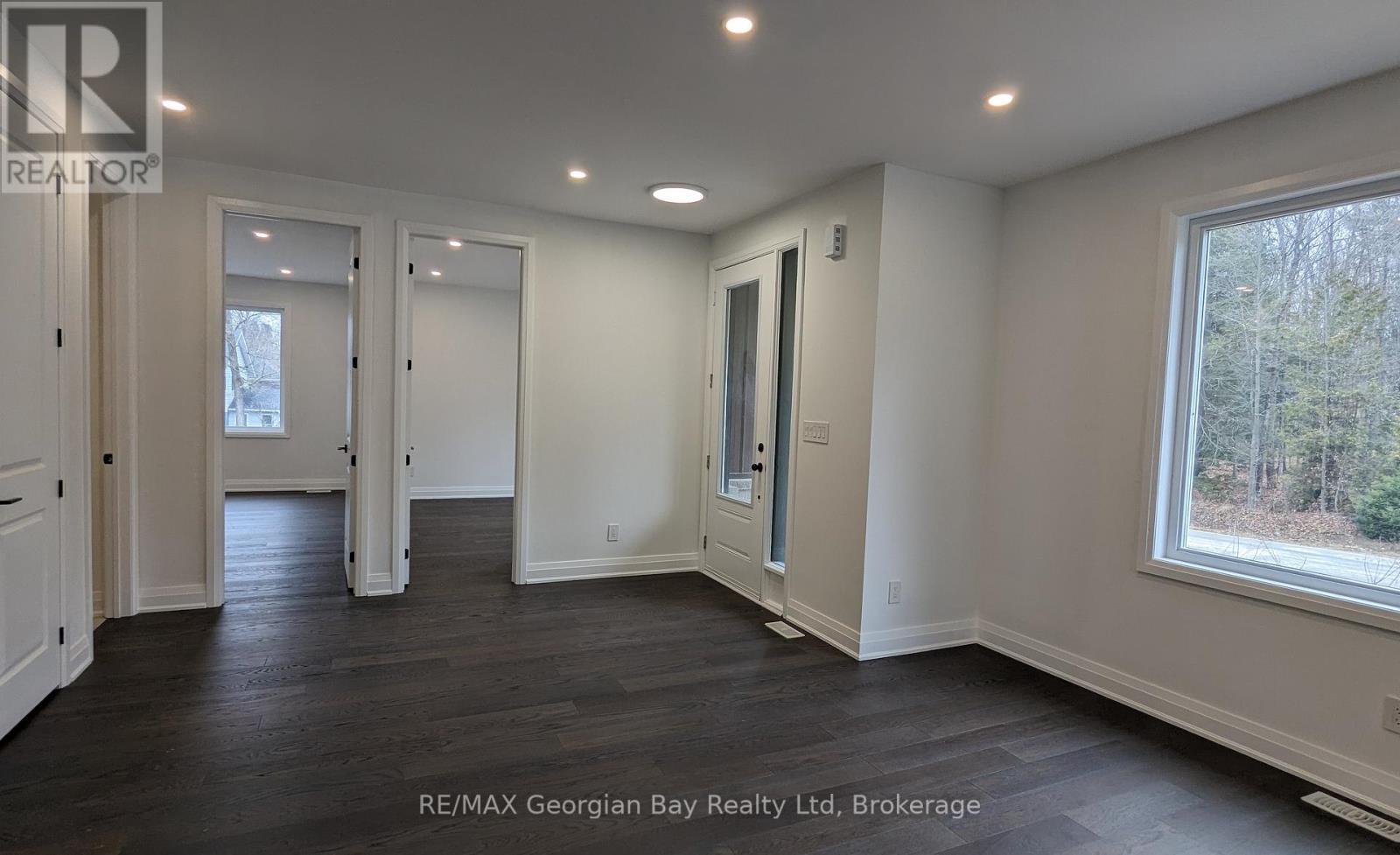 29 Rue Camille Road, Tiny, Ontario  L9M 1R3 - Photo 6 - S12462687