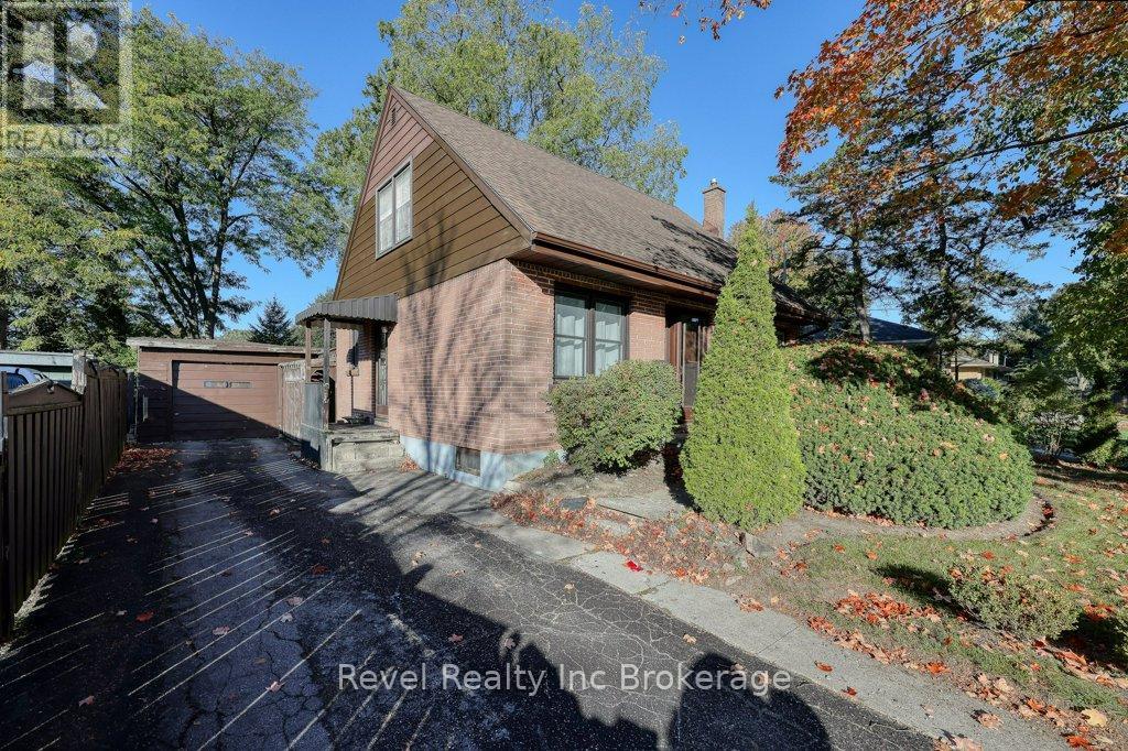 46 Aileen Drive, Woodstock, Ontario  N4S 4A1 - Photo 1 - X12462650