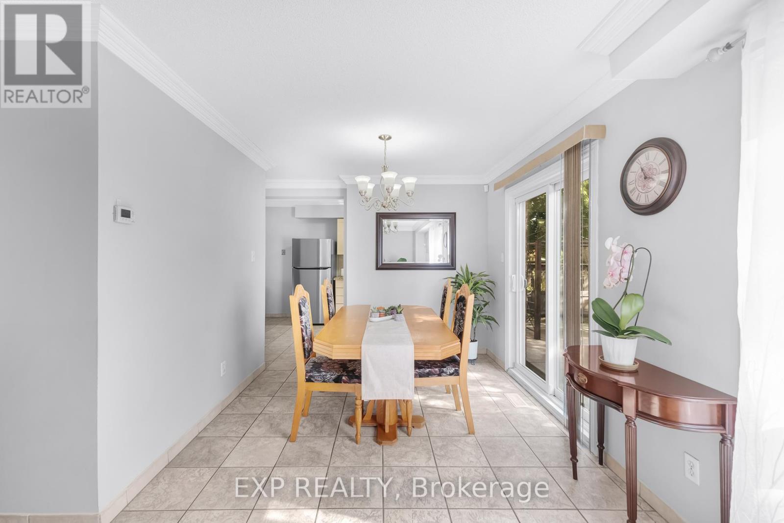 148 Taylorwood Avenue, Caledon, Ontario  L7E 1H8 - Photo 10 - W12462512