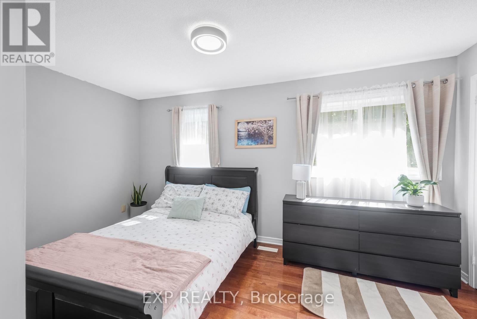 148 Taylorwood Avenue, Caledon, Ontario  L7E 1H8 - Photo 18 - W12462512