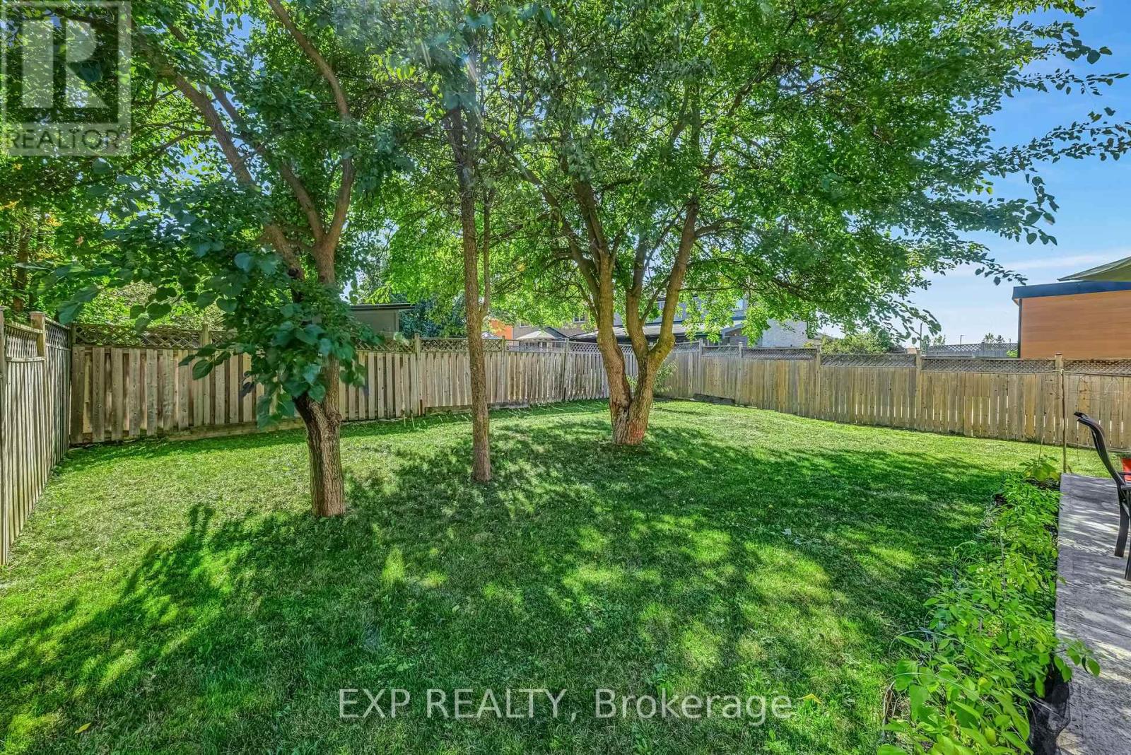 148 Taylorwood Avenue, Caledon, Ontario  L7E 1H8 - Photo 34 - W12462512