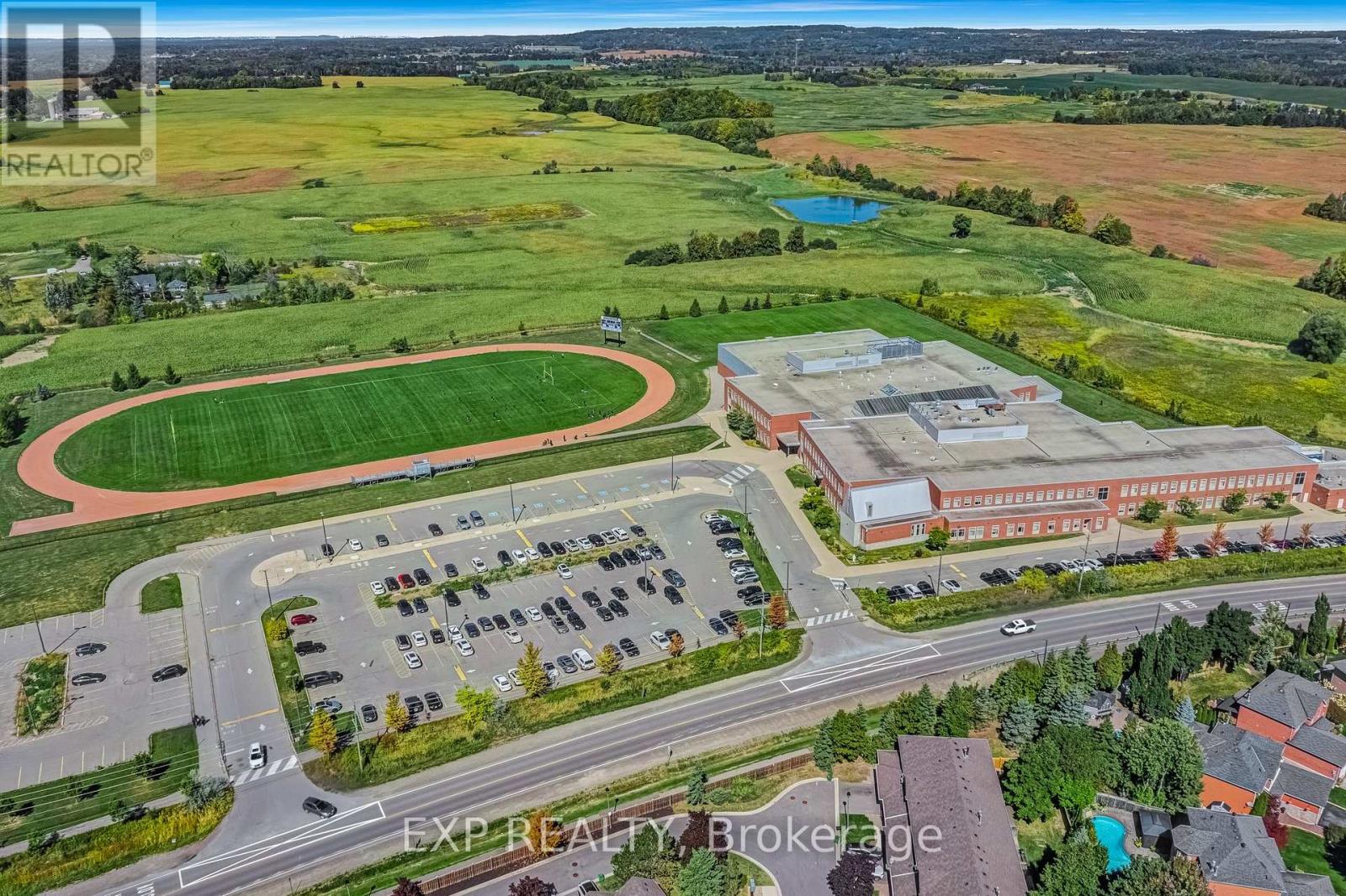 148 Taylorwood Avenue, Caledon, Ontario  L7E 1H8 - Photo 39 - W12462512