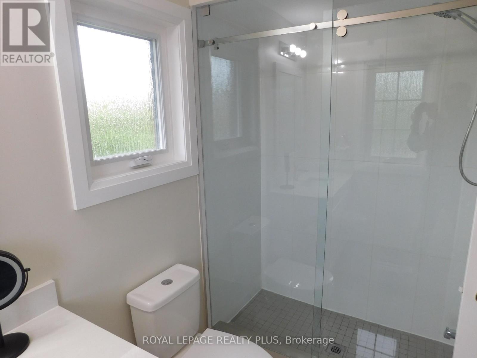 3424 Nutcracker Drive, Mississauga, Ontario  L5N 6E6 - Photo 25 - W12462531