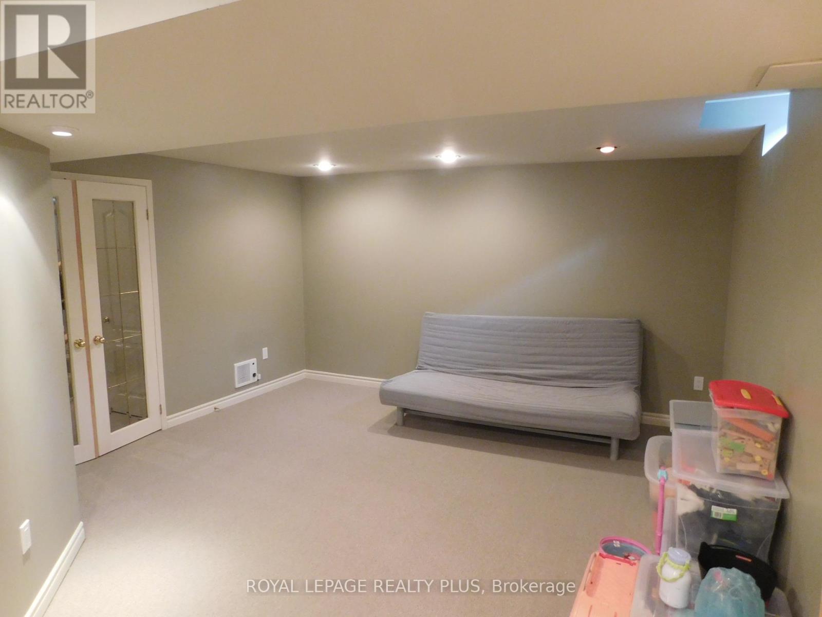 3424 Nutcracker Drive, Mississauga, Ontario  L5N 6E6 - Photo 36 - W12462531