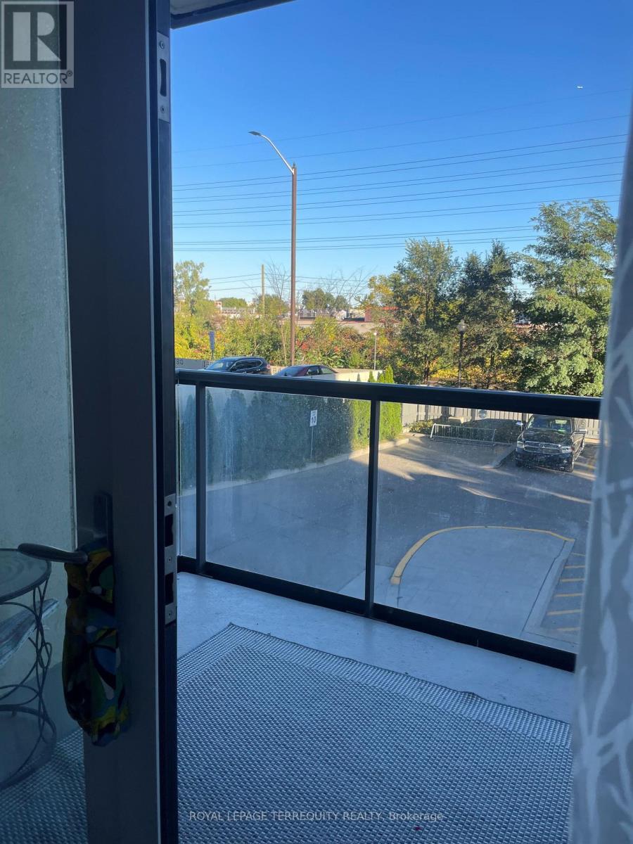 218 - 1135 Royal York Road, Toronto, Ontario  M9A 0C3 - Photo 12 - W12462552