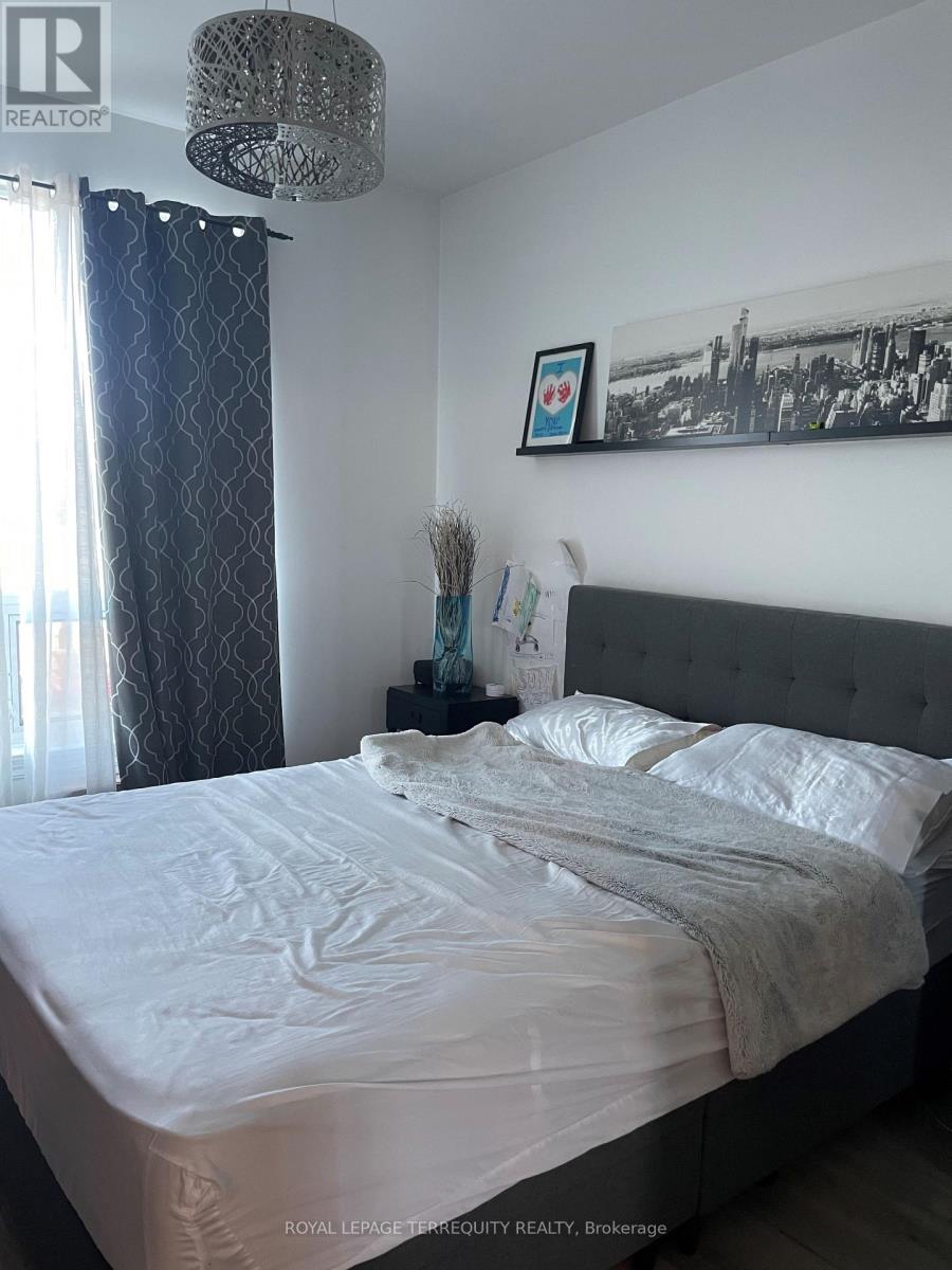 218 - 1135 Royal York Road, Toronto, Ontario  M9A 0C3 - Photo 13 - W12462552